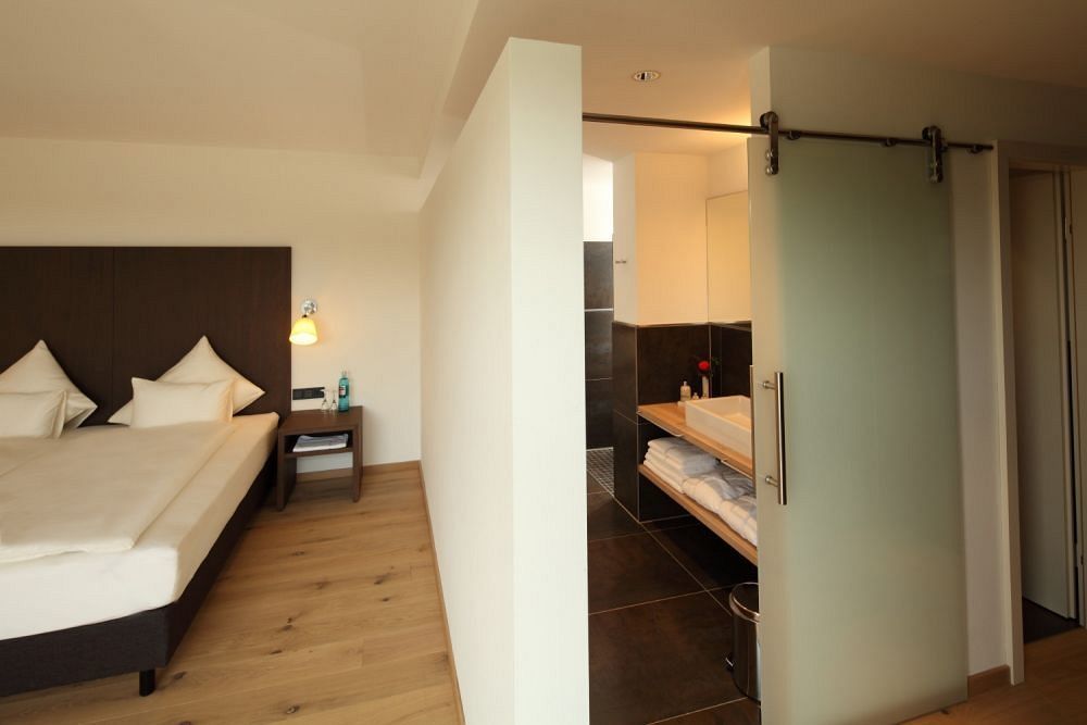 Golfhotel Gut Neuenhof โฟรนเดนแบร์ก ภายนอก รูปภาพ