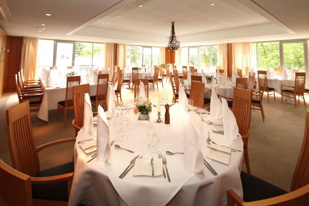 Golfhotel Gut Neuenhof โฟรนเดนแบร์ก ภายนอก รูปภาพ